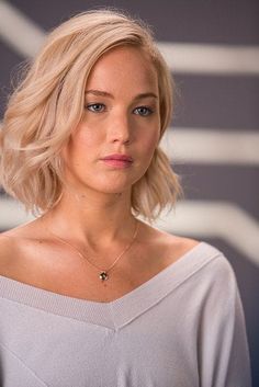 Jennifer Lawrence Passengers, Jennifer Lawrence Haircut, Champagne Blond, Jennifer Lawrence Hair, Jennifer Lawrence Pics, Wavy Bob Hairstyles, Athletic Hairstyles, Hot Hair Styles, Penteado Cabelo Curto