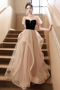 Gaun Tulle, Characters Outfits, Tulle Long Prom Dress, Champagne Prom Dress, Long Party Dress, A Line Evening Dress, Evening Dresses With Sleeves, Occasion Dresses Wedding, Beautiful Prom Dresses