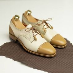 PLAIN TOE DERBY SHOES WOMEN CAMEL Y BONE VITELLO | CARMINA Classic Beige Leather Shoes With Brogue Detailing, Luxury Beige Leather Shoes With Almond Toe, Beige Brogue Dress Shoes, Classic Beige Closed Toe Leather Shoes, Beige Round Toe Dress Shoes For Business, Classic Beige Closed Toe Oxfords, Beige Leather Shoes With Almond Toe And Leather Sole, Beige Brogue Oxfords With Plain Toe, Beige Oxfords With Brogue Detailing And Plain Toe