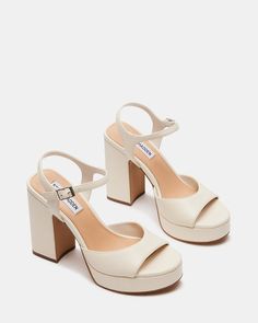 AMY Bone Leather Platform Block Heel | Women's Heels – Steve Madden Platform Heels Short, Shoes For Women Aesthetic Heels, Champagne Bridesmaid Shoes, Staple Shoes For Women, Blue Block Heels Wedding, Grad Heels, Heel Aesthetic, Heels Graduation, Close Toed Heels