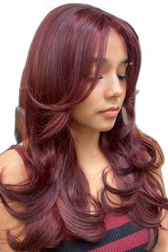 30 Red Hair Color Ideas to Elevate Your Look Red Hair Tan Skin, Red Hair On Brown Skin, Brownish Red Hair, Two Tone Hair