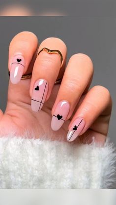 Mood Dark, Fantastic Nails, Nails Creative, Nail Art For Beginners, Heart Nail Art, Easy Nails