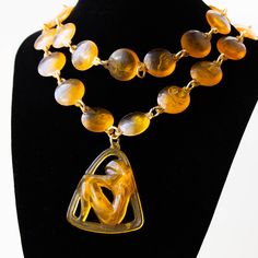 Yellow Beaded Necklace, Russian Jewelry, Lucite Jewelry, 80s Style, Vintage Lucite, Fall Jewelry, 80s Fashion, Style Art, Long Necklace