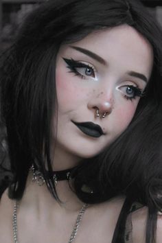 15 Jaw-dropping Gothic Lolita Makeup Looks that Will Make You Go Wow! Emo Makeup Pictures, Emo Inspired Makeup, Egirl Goth Make Up, Egirl Makeup Hooded Eyes, Goth Makeup No Eyebrows, Hot Goth Makeup Looks, Milkgore Makeup, Easy Goth Eye Makeup