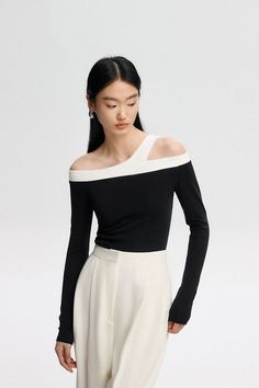 love this top looks great on good quality Off Shoulder Top, Urban Wear, Asymmetrical Tops, Looks Chic, Formal Looks, Off Shoulder Tops, Everyday Wardrobe, Feminine Style