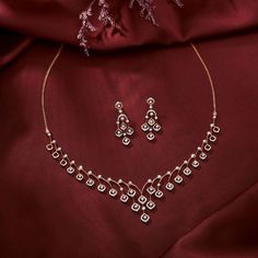 These necklaces will make you look stunning. Our iconic diamond necklace collections have intricate handcrafted designs. Diamond Jewellery Photoshoot, Bangles Gold Design, Diamond Neckless, Modern Diamond Necklace, Modern Necklace Design, Simple Diamond Necklace, Small Diamond Necklace, Diamond Necklace Indian