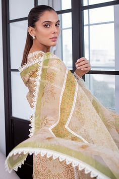 Maleeha – Sania Maskatiya International Silk Lawn Suit With Sheer Dupatta For Wedding, Luxury Chinon Lawn Suit With Sheer Dupatta, Elegant Lawn Suit With Sheer Dupatta, Spring Silk Dupatta With Sheer Detail, Eid Lace Dupatta With Floral Embroidery, Tulip Shalwar, Sania Maskatiya, Flora Pattern, Printed Organza