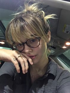 @francesscaemma Straight Bangs With Glasses, Crescent Bangs, Fringe Bangs With Glasses, Bangs And Glasses Aesthetic, Glasses With Bangs Fringes, Bob Bangs Glasses, Bangs And Glasses, Blonde Bangs, Costume Noir