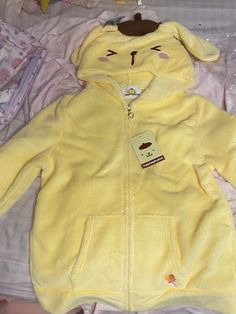 Sanrio Pom Pom Purin, Yellow Kawaii, Pom Pom Purin, Silly Clothes, New Language, Mia 3, Kawaii Fashion Outfits, Dessin Adorable