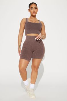 Available In Black, Brown, And Olive. 2 Piece Set Bra Top Scoop Neck Line Padded Cups Biker Shorts High Rise Seamless Ribbed 92% Nylon 8% Spandex Imported | Your Go To Lounge Short Set in Brown size Large by Fashion Nova Brown Fitted Sleeveless Activewear, Casual Fitted Seamless Biker Shorts, Stretch Crop Top For Workout, Seamless Yoga Bottoms, Fitted Workout Crop Top, Cute Outfit Sets, Two Piece Shorts, Stephanie Rao, Summer Outfits For Women