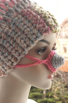 Two-colored nose warmer, crocheted of wool-free yarn (gray cotton and pink acrylic). Winter Crochet Crafts With Yarn, Crochet Nose, Winter Walking, Nose Warmer, Gift Crochet, Winter Walk, Winter Gift, Outdoor Accessories, Poland