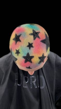 Star Buzzcut, Colorful Buzzcut, Buzzcut Dyed Hair, Dyed Buzzcut, Buzz Designs, Hair Graffiti, Shaved Head Designs, Cool Hair Designs, Dyed Hair Men