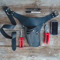 the tools are laid out on the wooden floor to be used as gadgets