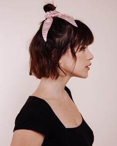 "Careful babe, everyone will be wanting the key to your heart when they set sights on this one! SUPER SLEEK, SUPER FUN, SUPER FAB! THIS SILK SCRUNCHIE TIE WILL HAVE YOU LOOKING CUTE AS HECK! IT'S LIKE A PARTY, FOR YOUR HAIR. - ONE SIZE - MADE IN L.A. WITH LOVE - MEASURES APPROX. 6\" FROM TOP TO BOTTOM AND 2.5\" IN DIAMETER - HANDMADE FROM 100% SILK CHARMEUSE Visit our shop for more hair accessories, headbands, scarf turbans and velvet turbans: https://www.etsy.com/shop/ShopImWithTheBand If you h Wispy Curtain Bangs, Curtain Bangs Short, White Scrunchie, Blue Scrunchie, Velvet Turban, Hair Goal, Short Hairstyles Fine, Luxury Resort Wear, Hair References