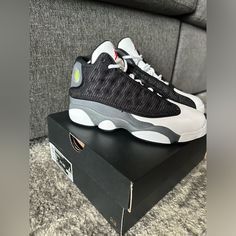 Jordan 13 Retro (Ps) Black White & University Red Size 3y Brand New Never Been Worn Comes With Original Box Authentic Unisex Shoes For Boys/Girls Serious Inquiries Only Jordan 13 Retro, Jordan 13, Unisex Shoes, Kids Jordans, Jordan Shoes, Original Box, Kids Shoes, New Color, Shoes Sneakers