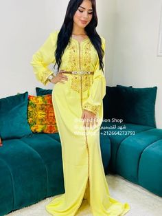 Yellow feminine and elegant Moroccan Caftan - For Special Occasions Elegant Maxi-length Kaftan, Elegant Yellow Kaftan For Eid, Yellow Long Sleeve Kaftan For Wedding, Yellow Abaya For Eid, Elegant Spring Wedding Kaftan, Elegant Spring Floor-length Kaftan, Elegant Fitted Long Sleeve Kaftan, Fitted Elegant Kaftan For Spring, Moroccan Caftan