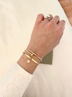 Tiffany Bracelet Stack, Gold Bracelets Stacked, Jordan Low, Tiffany Bracelets, Luxury Jewelry Brands, Belt Jewelry, Bangles Jewelry Designs