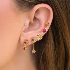 Ear Piercings Elegant, Halloween Piercings, Whimsigoth Jewelry, Asian Accessories, Fox Earrings, A Black Cat, Bring The Heat, Girly Accessories, Jewelry Fashion Trends