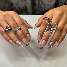 ready for countdown⛓️‍💥🎉  using @rarjsmofficial metallic liner, link in bio use code kayla30✨ • • • • #newyearsnails #festivalnails #ravenails #trendynails #chromenails #flamenails #starnails #mixmatchnails #apresgelx #gelxnails Mix Match Nails, Rave Nails, Star Nails, Festival Nails, New Year's Nails