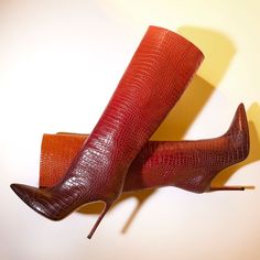 Discover our unique Ombre Color Crocodile Embossed Below The Knee High Heel Boots, perfect for the very best in custom, handmade shoes with FREE shipping. Stiletto Heel Boots, Knee High Heel Boots, Red Gradient, Knee High Heels, High Heel Boots Knee, Womens Stilettos, Ombre Color, Red Heels, Mode Inspo