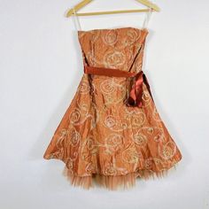 Jessica McClintock Vintage Rust Orange Satin Strapless Swirl Prom Dress Womens 8 1990s Style, Orange Satin, Style Formal, 1990s Fashion, Dress Sash, Jessica Mcclintock, Rust Orange, Formal Dress, Prom Dress