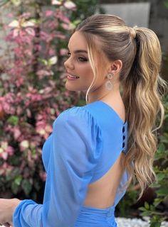 Soft High Ponytail Hairstyles, Hair Up Curled Ponytail, Hair Model For Wedding Guest, Hair Styles In Ponytails, Hair Model For Wedding, Ponytail Fancy Hairstyles, Wedding Hair Styles For Bridesmaids, Up Styles For Medium Hair, Hair Ponytail Styles Wedding