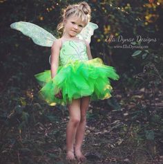 Tinkerbell And Periwinkle, Periwinkle Fairy, Disney Inspired Dresses, Princess Shot, Tinkerbell Costume, Disney Dress Up, Tinkerbell Disney, Tinkerbell Party, Wings Dress