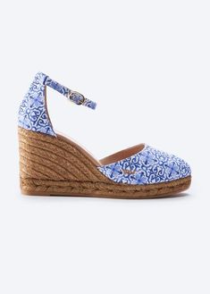 Charmingly versatile, our Estartit Limited Edition canvas wedges are casual enough for everyday use, yet chic enough for fabulous nights out on the town. High Wedge Shoes, Closed Toe Wedges, Porcelain Print, Womens Espadrilles Wedges, White Espadrilles, Blue Wedges, Comfortable Wedges, Limited Edition Shoes, Wedge Espadrilles