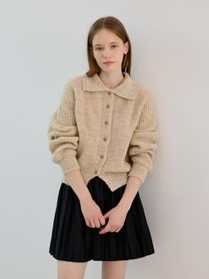 Composition : MOHAIR 30% NYLON 30% ACRYLIC 40%Color : beigeCountry of Origin : Republic of Korea Beige Winter Cardigan For Work, Chic Neutral Winter Cardigan, Cozy Beige Cardigan For Work, Beige Sweater For Workwear In Fall, Beige Sweater For Fall Workwear, Basic Cardigan, Beige Cardigan, Knitwear Cardigan, Knitwear