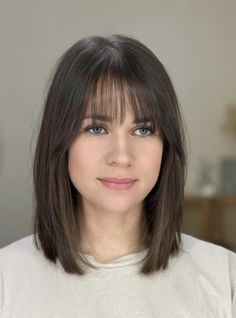 Korean Pixie, Straight Hair With Bangs, Bangs Cut, Elegant Short Hair, Medium Length Hair With Bangs, Spring Haircuts, Tan Skin Blonde Hair, Fashion Leaders