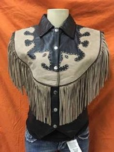 Womens black & brown vest with fringe, nice western style vest Outfit Ideas Vest, Long Leather Vest, Women Leather Vest, Motorcycle Vest, Brown Vest, Style Vest, Vest Outfits, Leather Vest, Western Outfits