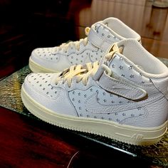 Very Rare & Unique Unique Nike Air Force Ones With Cut Out Stars Throughout The Entire Shoe. Brand New No Box. Women’s 6.5/ Eu 37.5 Nike High-top Custom Sneakers With Perforations, Nike White High-top Sneakers With Perforations, White Custom Lace-up Sneakers With Perforations, White Custom Lace-up Sneakers With Studded Outsoles, Custom White Lace-up Sneakers With Studded Outsoles, Custom White Sneakers With Perforations And Round Toe, Nike Custom Lace-up Sneakers With Studded Outsoles, Nike Custom White High-top Sneakers, Custom Nike Sneakers In White