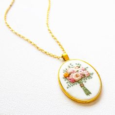 Beatrice's Hand Embroidered Bouquet Necklace | Floral Embroidery Rose Gold Pendant Jewelry | Christm Embroidered Bouquet, Embroidery Pendant, Embroidery Rose, Decoupage Jars, Mini Embroidery, Gold Schmuck, Gold Jewelry Gift, Floral Stationery, Gold Pendant Jewelry