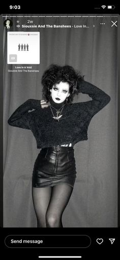 Vintage Goth Makeup Looks, Trad Goth Outfits For School, Darkwave Aesthetic Outfits, Trad Goth Outfit Inspiration, Retro Goth Outfits, Summer Trad Goth Outfits, Trad Goth Fashion 80s, Simple Trad Goth Outfits, Goth Ideas Outfit