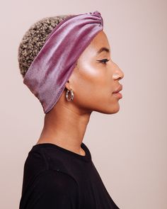 This lovely pearl, velvet piece will have you feeling complete whilst frolicking in the never-ending glower fields! It is the perfect, most stylish way to get your hair out of your face, cover up day old hair, spice up a hair bun or ponytail or top off the perfect glammed up boho look. Add a pop of color and/or pattern to any outfit for any occasion from a workout to a night out! - perfect for your physical or spiritual practice, running errands, travel, pool days, beach days, grabbing a coffee, Velvet Turban, Shaggy Hair, Face Drawing Reference, Hair Towel, I'm With The Band, Hair Wraps, Janis Joplin, Turban Headbands, Hair Reference