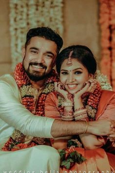 Couple Poses For Marriage, Indian Wedding Pose For Bride And Groom Photo Ideas, Marriage Pics Indian, South Indian Wedding Poses For Bride And Groom, Marriage Photoshoot Ideas, Wedding Stills Photo Ideas, Kerala Marriage Photography, Marriage Poses Indian, Couple Photoshoot Poses Indian Wedding