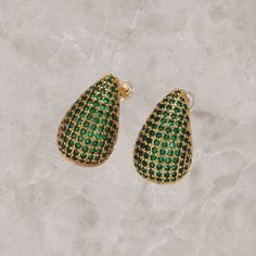 Material: Brass, 14K Gold-Filled, Cubic Zirconia, Turquoise Size: 22.1mm x 18.7mm x 13.5mm  - Quantity: 1 pair  Color: Gold, green  Lead Free, Nickel Free  Green and gold drop earrings Teardrop dome c shaped earrings Made popular by Kylie Jenner Christmas gift Gift Green Teardrop Clip-on Earrings, Green Teardrop Clip-on Earrings For Gift, Green Teardrop Clip-on Earrings For Formal Occasions, Green Clip-on Jewelry For Party, Pear-shaped Green Gemstone Earrings, Green Pear-shaped Gemstone Earrings, Green Pear-shaped Earrings For May Birthstone, Green Pear-shaped Earrings For Party, Green Pear-shaped May Birthstone Earrings