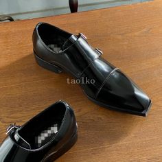 Classic Monk Strap Shoes With Round Toe For Party, Elegant Leather Monk Strap Shoes For Party, Elegant Slip-on Leather Shoes For Wedding, Elegant Pointed Toe Leather Shoes For Wedding, Elegant Closed Toe Leather Party Shoes, Classic Closed Toe Dress Shoes For Party, Wedding Party Shoes, Leather Buckle, Party Shoes