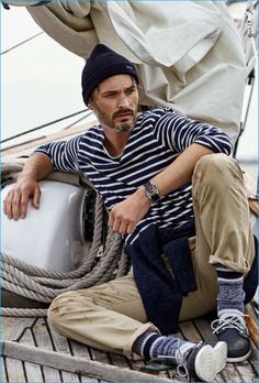 Nautical Fashion Men, Sailing Fashion, Nautical Aesthetic, Nautical Outfits, Trends Magazine, Dockers Pants, Gq Style, Boating Outfit, Hipster Mens Fashion