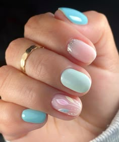 Get Inspired: 24 Must-Try Short Gel Nail Designs for Summer 2024! Gel Nails For Summer, Short Gel Nail Designs, Gel Nail Designs For Summer, Nail Designs For Summer, Nails For Summer, Glitter Accent Nails, Short Gel Nails, Get Nails