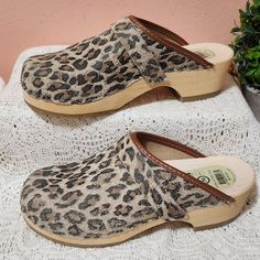 Brand New Without Box Size 36 Handcrafted In Holland Casual Clogs With Cushioned Footbed Medium Width, Mule Clogs, Mules Shoes, Holland, Clogs, Leopard Print, Women Shoes, Brand New, Wood