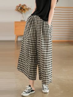 Artistic Retro Linen Loose Wide Legs Plaid Drawstring Pants Plaid Pants Outfit Summer, Black Plaid Pants Outfit, Navy Pants Outfit, Wide Pants Outfit, Plaid Pants Outfit, Split Sweater, Outfit Retro, Cashmere Sweater Women, Simple Trendy Outfits