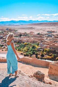 the best things to do in marrakech morocco with text overlay that reads 11 best things to do in marrakesh morocco