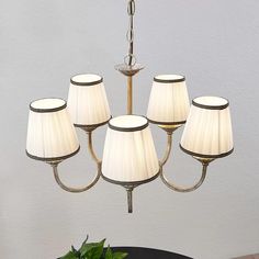 Lindby Lumiel chandelier, five-bulb Ceiling Lamp, Lamp Shade, Light Up