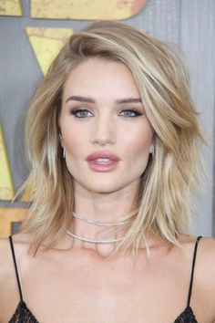 Rosie Huntington-Whiteley hair - These best celebrity hairstyles will have you heading to the salon. From the best bobs and lobs to gush over, you'll find the perfect style for you. Who's your celebrity hair envy? Rosie Huntington Whiteley Hair, Elisha Cuthbert, Rosie Huntington Whiteley, Lily Collins, Volume Hair, Medium Hair Cuts