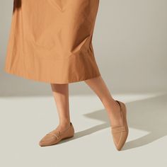 Coffee Color, Pointed Toe Flats, Coffee Colour, Arch Support, 21st Century, Cleaning Clothes, Always Be, Timeless Design, High Fashion