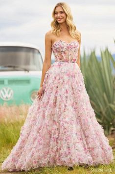 2024 Gown Trends, Prom Dresses 2024 Trends, Pink Floral Prom Dress, Corset Evening Dress, Summer Formal Dresses, Prom 2023, Corset Gown, Prom 2024