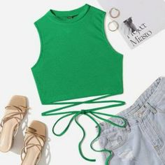 Nwt Marked As Xl But Fits Like M 93% Viscose, 7% Elastane Comes In Original Packaging Cute Green Shirts, Outfit Con Top Verde, Green Tops Outfit, Look Top Verde, Outfits Con Top Verde, Green Top Outfit Summer, Green Tank Top Outfit, Green Fashion Outfits, Green Top Outfit