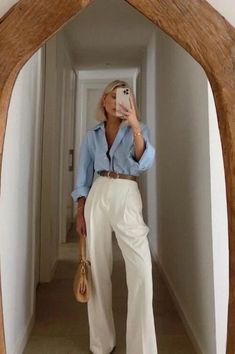 Discover 40+ stylish wide leg pants outfit ideas to elevate your wardrobe. From casual to formal, find the perfect tips on how to style wide leg pants for any occasion. Wide Leg White Pants Outfit, Beige Wide Leg Pants Outfit, Wide Leg Pants Outfit Ideas, White Wide Leg Pants Outfit, Wide Leg Pants Outfit Work, White Trousers Outfit, Wide Leg Pant Outfit, Beige Pants Outfit, Wide Pants Outfit