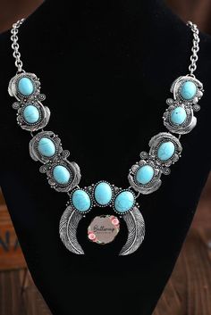 Cheap Accessories Jewelry, Silver Smithing, Cowgirl Dresses, Horn Pendant, Turquoise Bead Necklaces, Stone Beaded Necklace, Cheap Accessories, Blue Jewelry, Vintage Turquoise